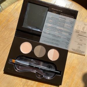 Anastasia Brow Palette (Brand New)